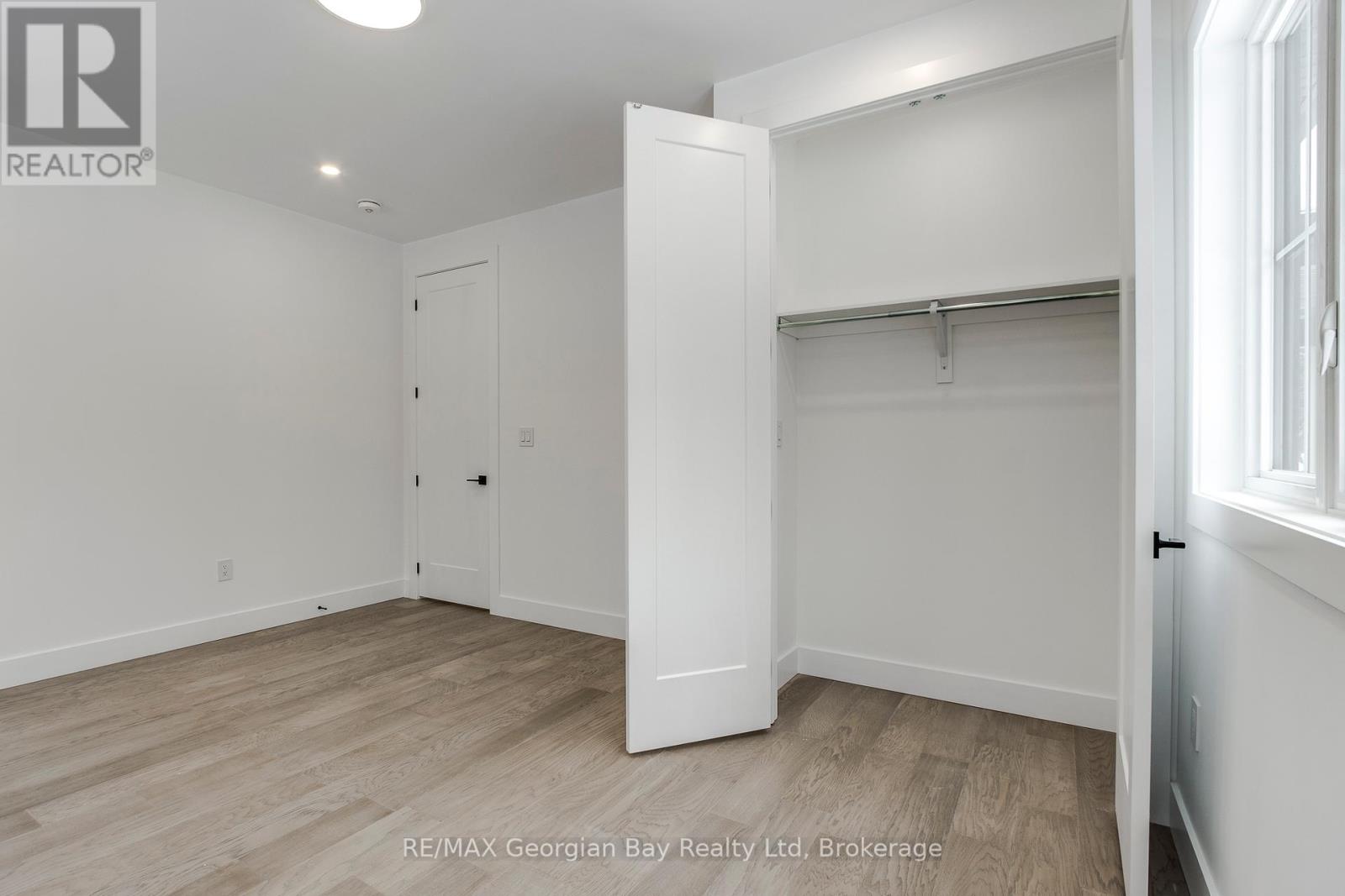 2244 Champlain Road, Tiny, Ontario  L9M 1R2 - Photo 19 - S12076609