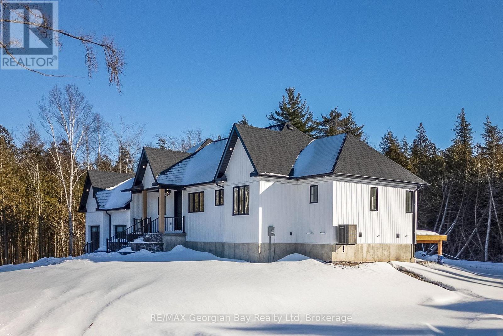2244 Champlain Road, Tiny, Ontario  L9M 1R2 - Photo 5 - S12076609