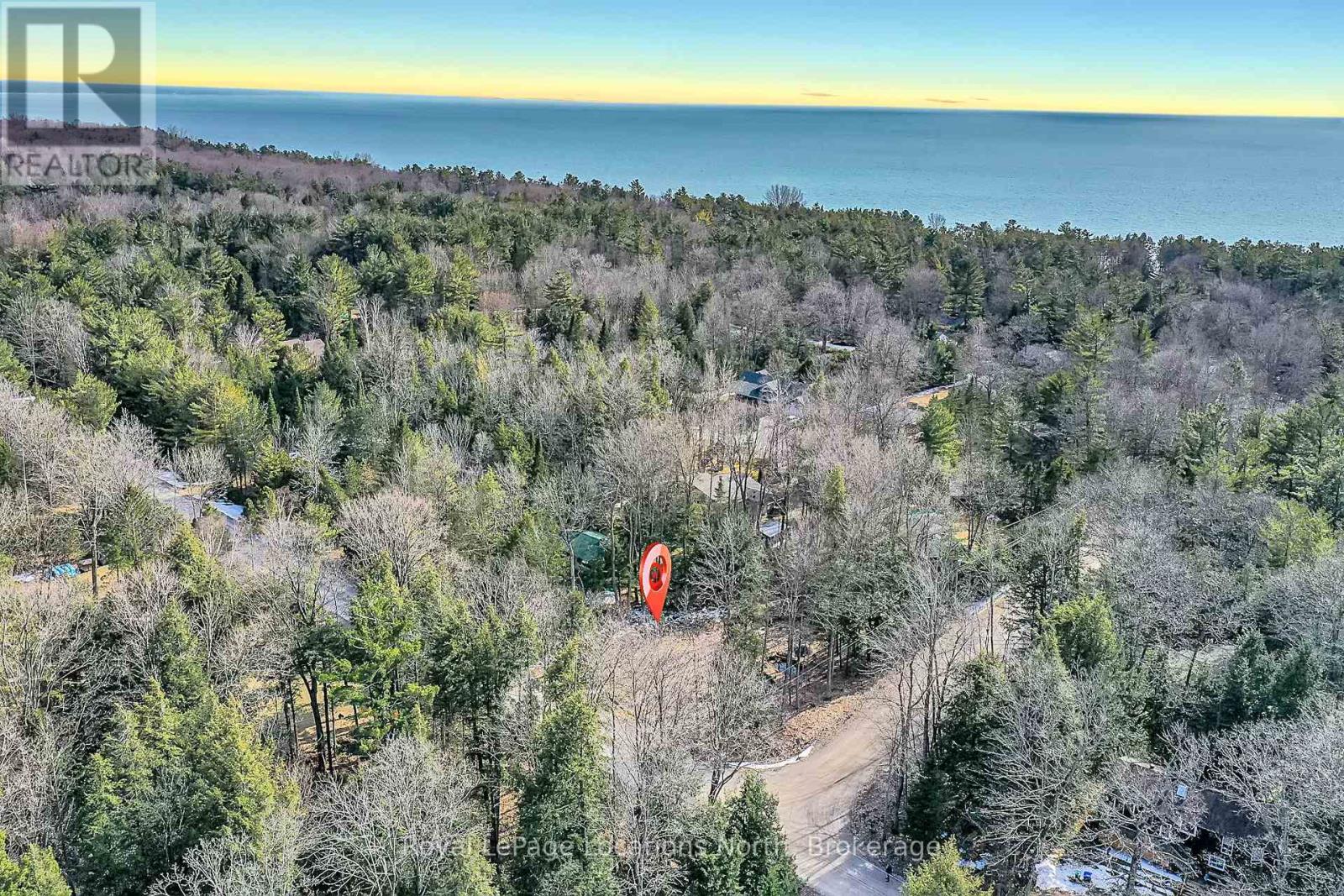 68 Beauremi Road, Tiny, Ontario  L0L 2J0 - Photo 1 - S12076624