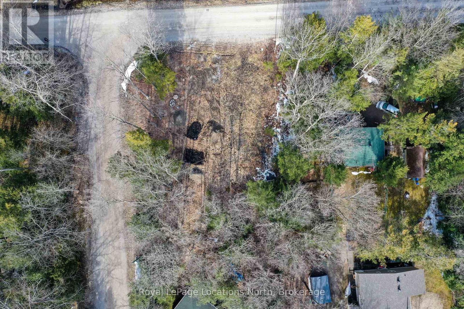 68 Beauremi Road, Tiny, Ontario  L0L 2J0 - Photo 10 - S12076624