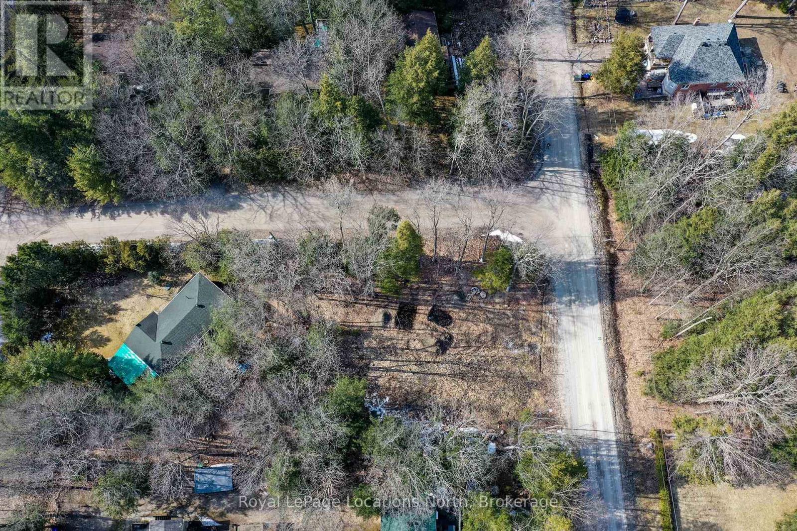 68 Beauremi Road, Tiny, Ontario  L0L 2J0 - Photo 7 - S12076624