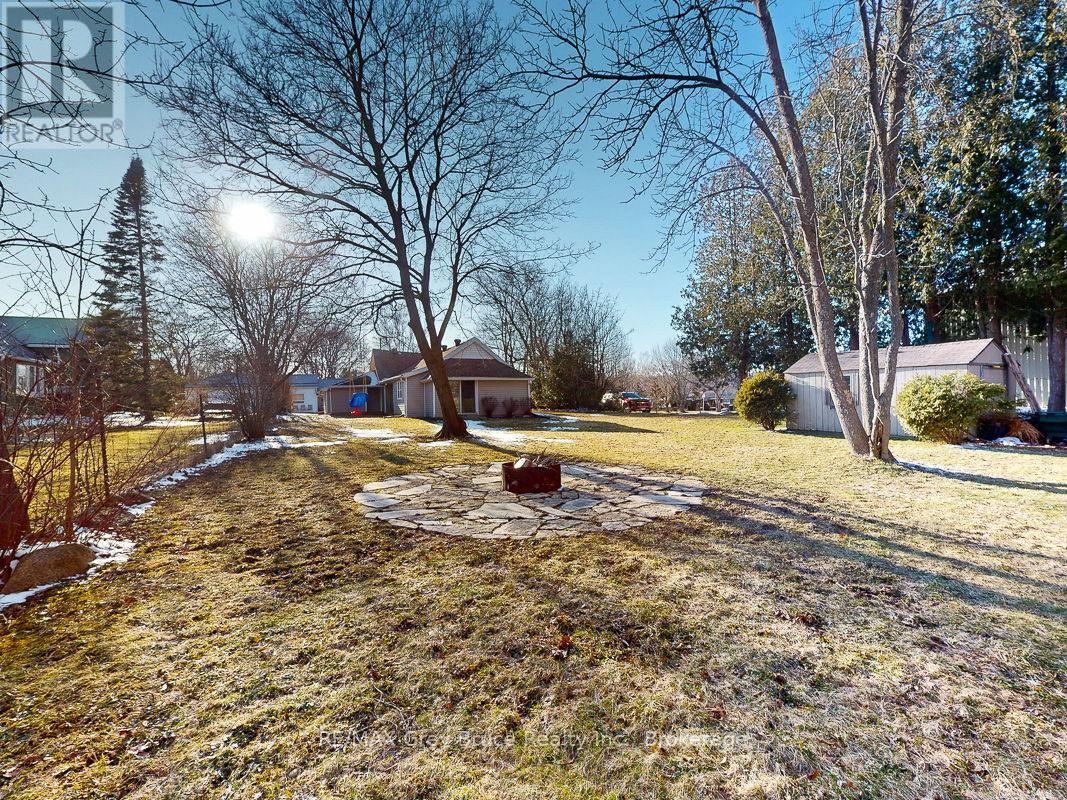 523 Tyson Street, South Bruce Peninsula, Ontario  N0H 2T0 - Photo 36 - X12076669