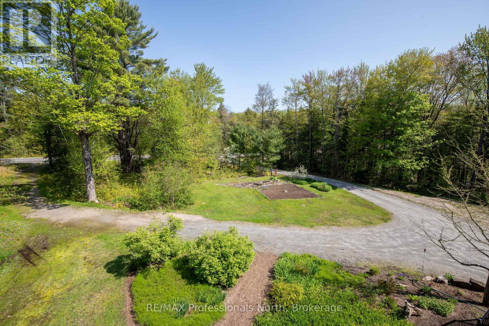 1107 Falkenburg Road, Bracebridge, Ontario  P1L 1X4 - Photo 32 - X12076935
