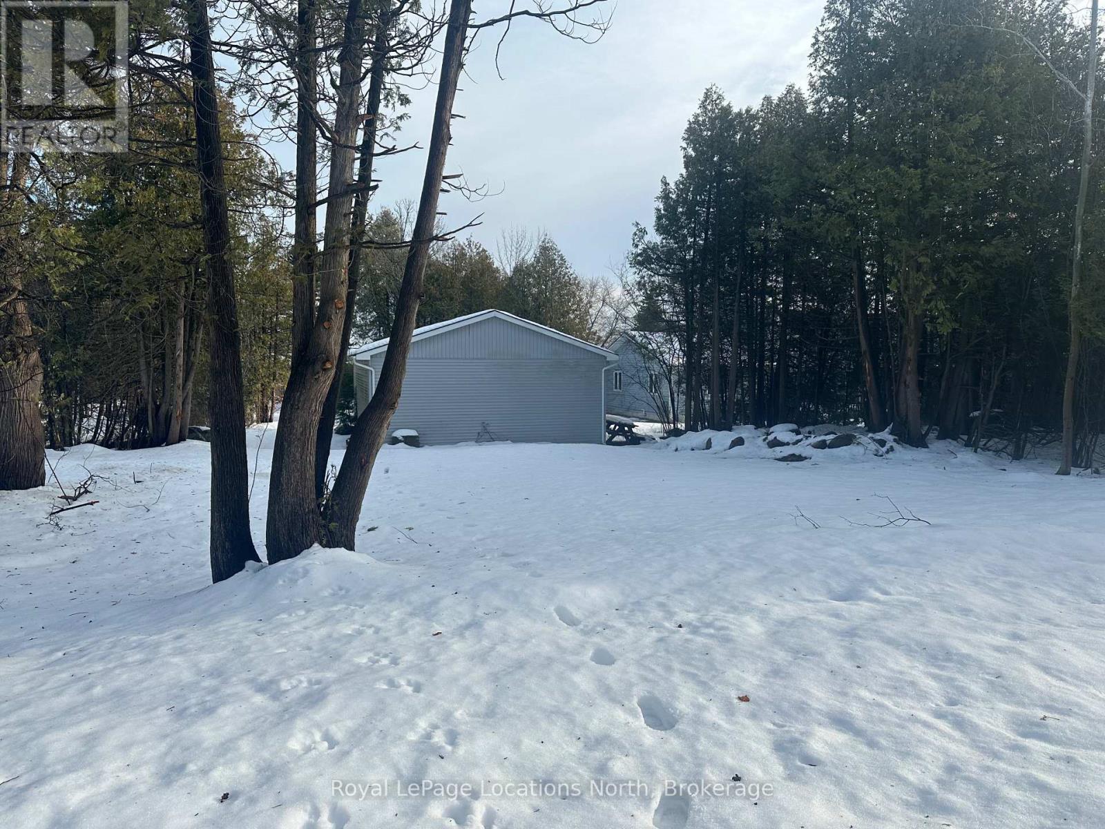 236 Lakeshore Road S, Meaford, Ontario  N4L 0A6 - Photo 16 - X12077483