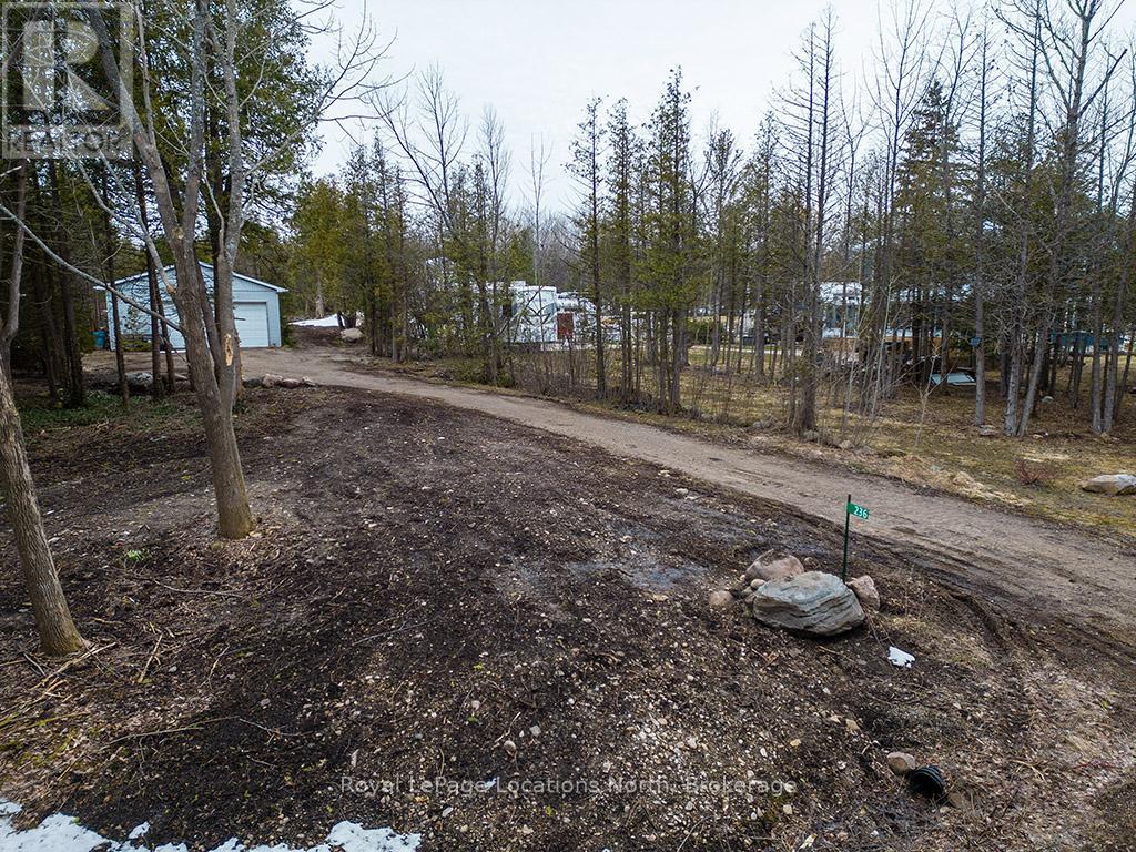 236 Lakeshore Road S, Meaford, Ontario  N4L 0A6 - Photo 4 - X12077483