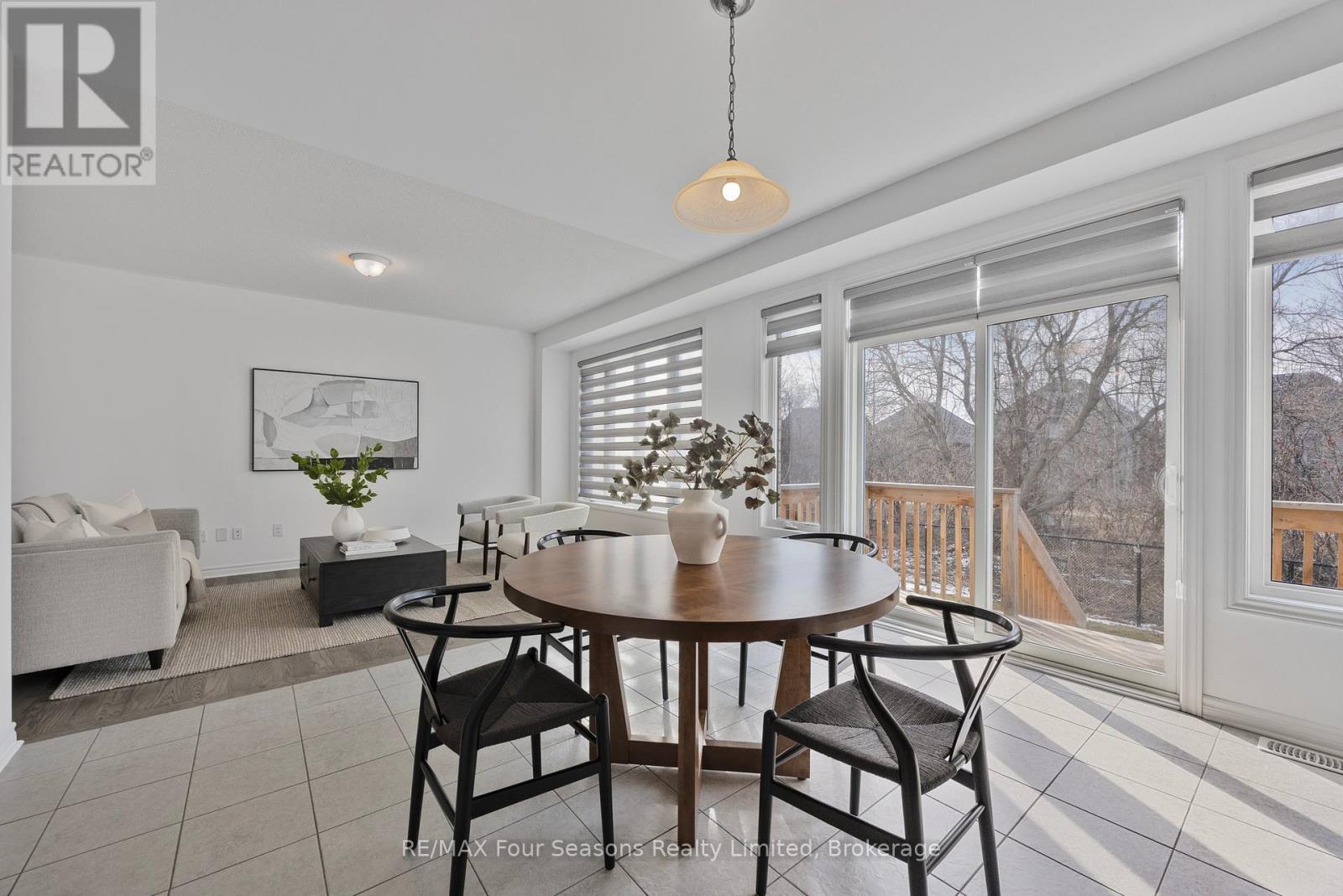 44 Kirby Avenue, Collingwood, Ontario  L9Y 3W8 - Photo 12 - S12078258