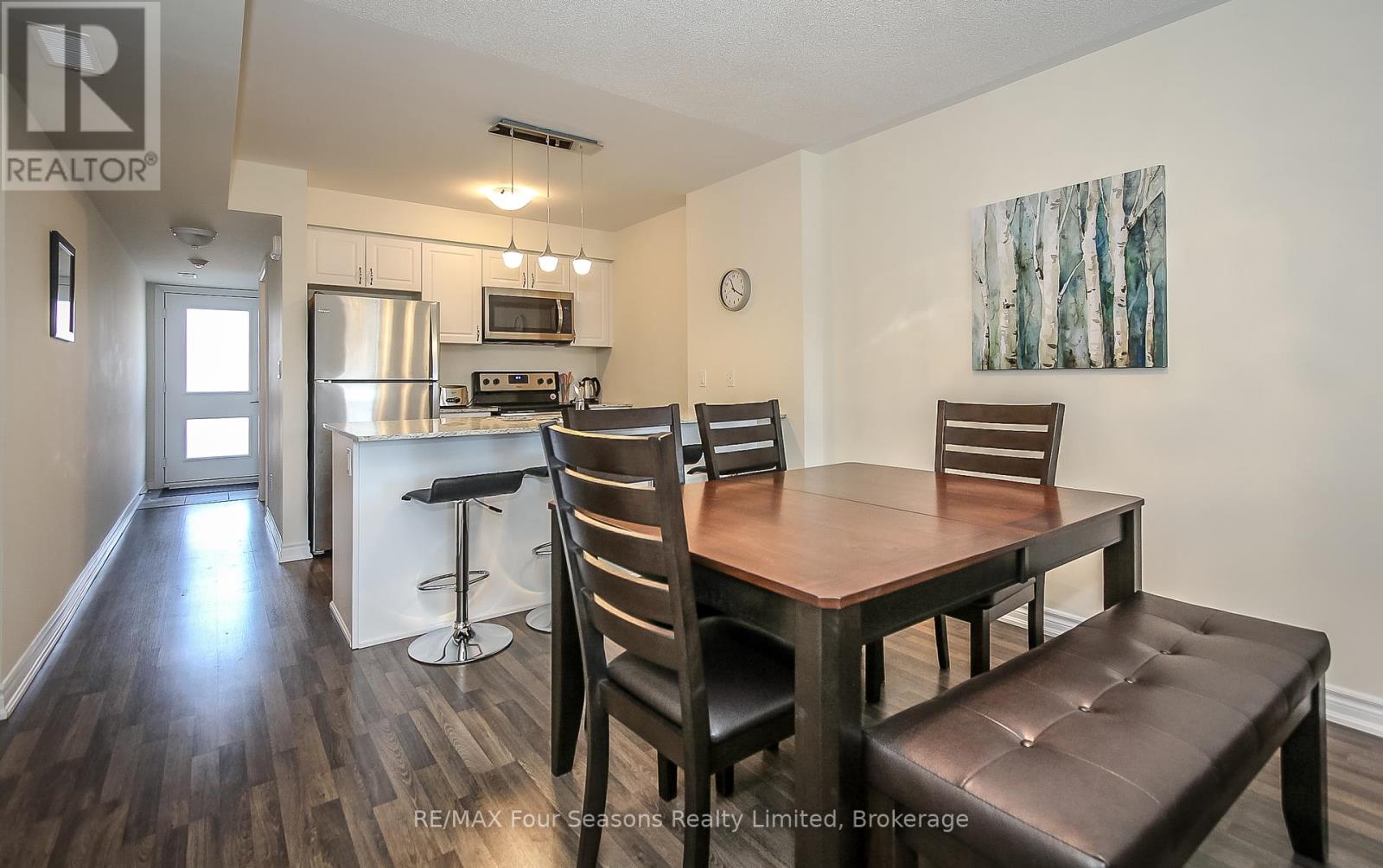 207 - 5 Anchorage Crescent, Collingwood, Ontario  L9Y 0Y6 - Photo 11 - S12078351