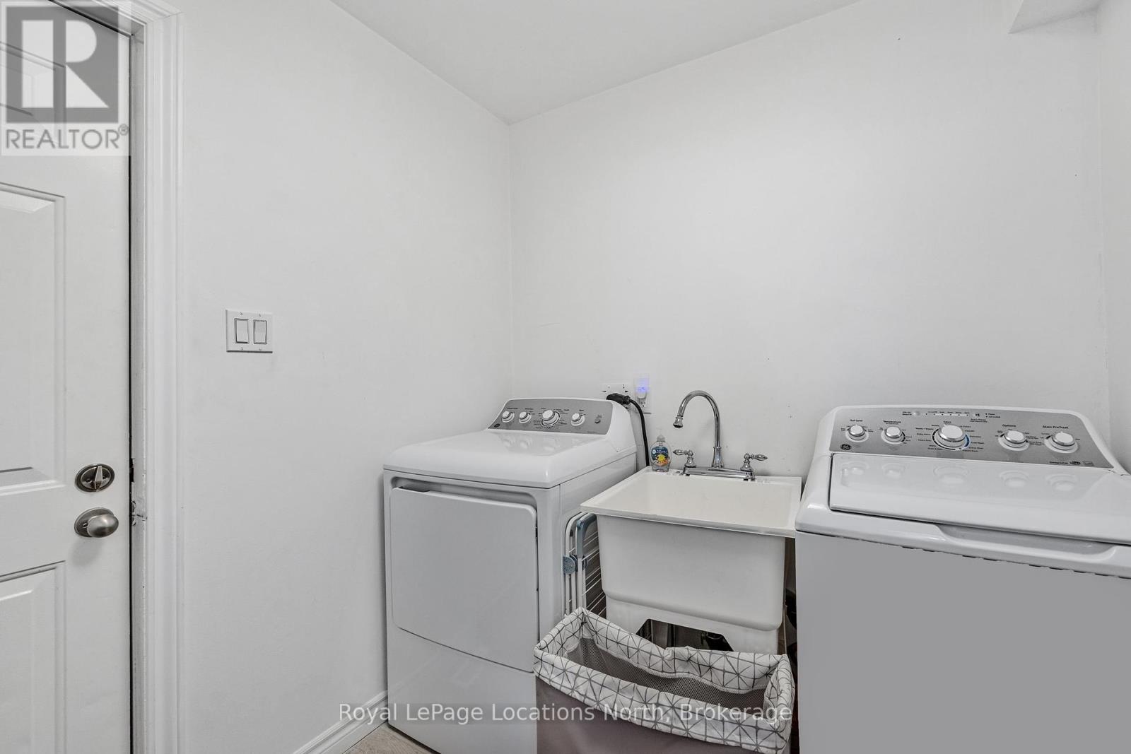 40 Savarin Street, Wasaga Beach, Ontario  L9Z 2N8 - Photo 17 - S12079617