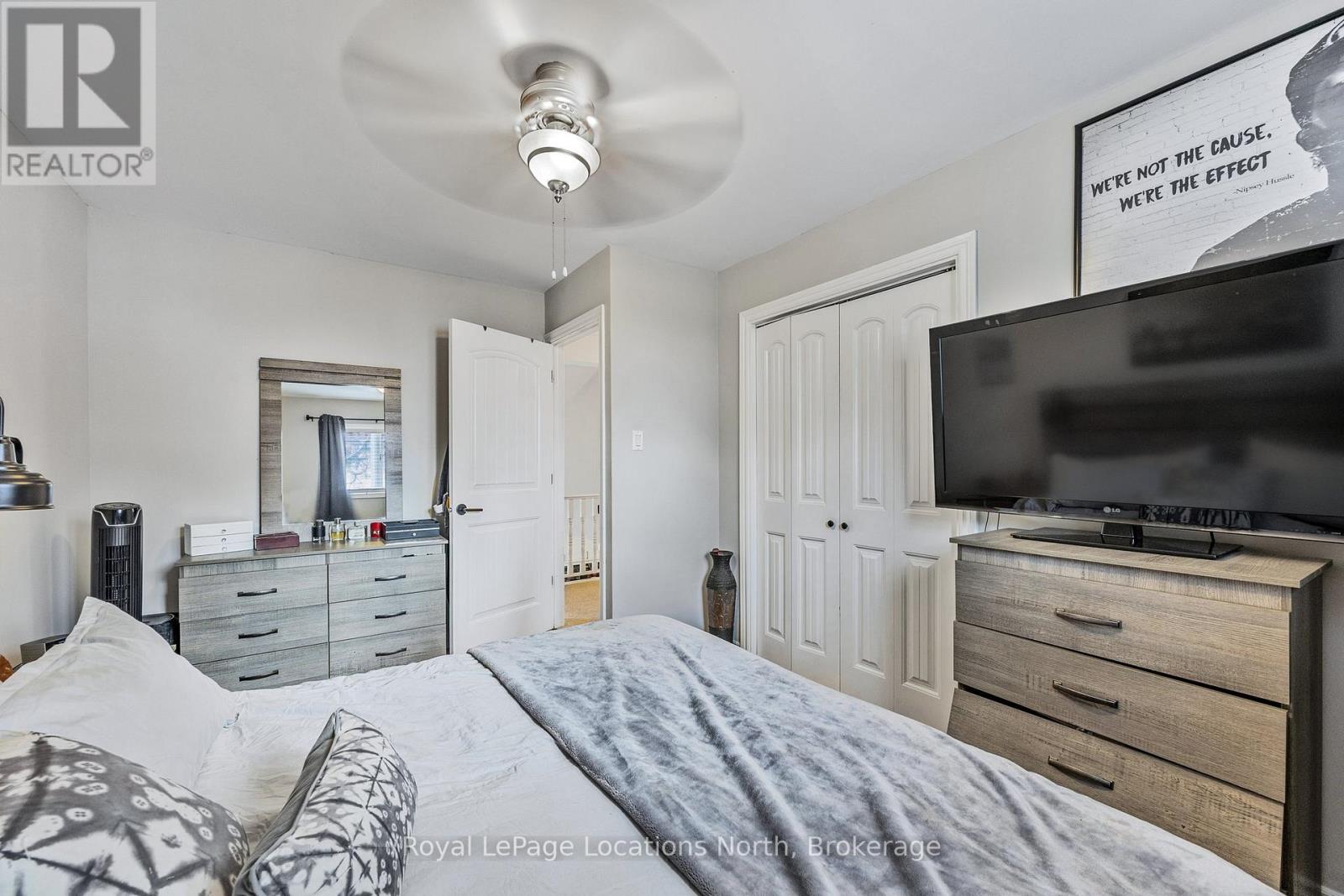 40 Savarin Street, Wasaga Beach, Ontario  L9Z 2N8 - Photo 19 - S12079617