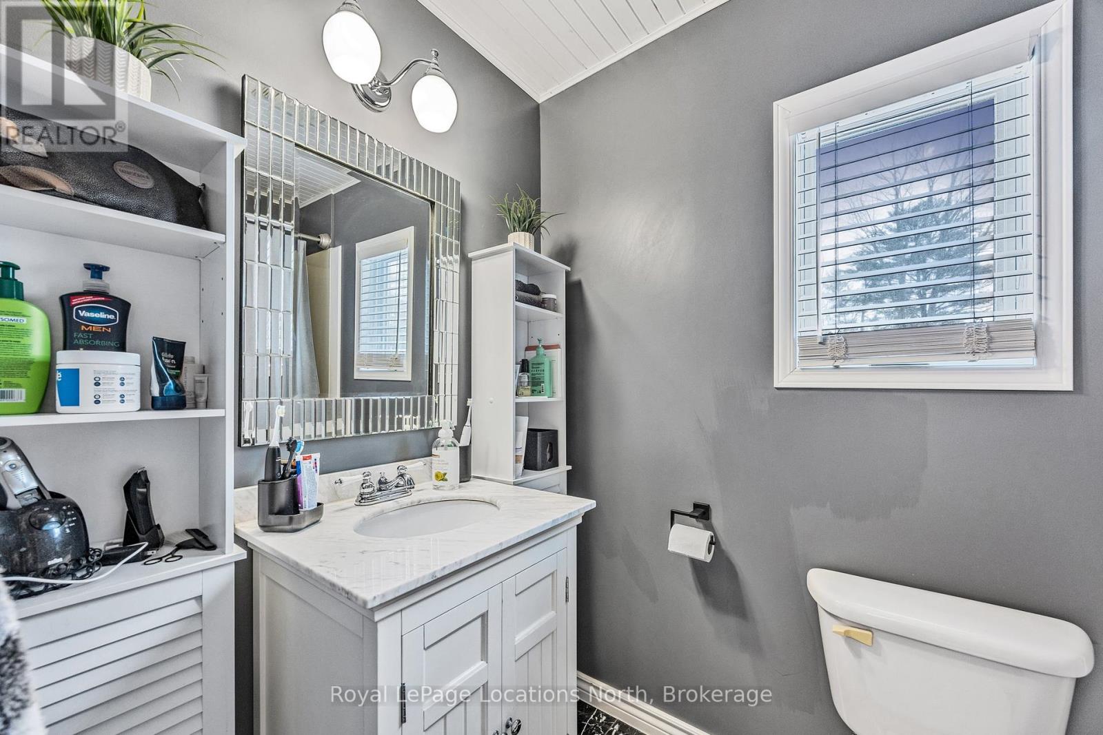 40 Savarin Street, Wasaga Beach, Ontario  L9Z 2N8 - Photo 22 - S12079617