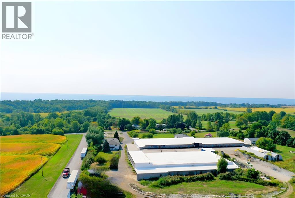 277 Rock Chapel Road, Hamilton, Ontario  L9H 5E2 - Photo 4 - 40716483