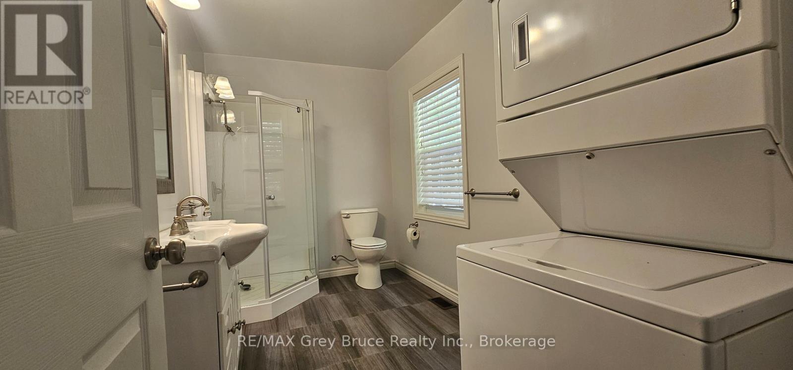 83 Lakewood Country Lane, Northern Bruce Peninsula, Ontario  N0H 1W0 - Photo 18 - X12079771