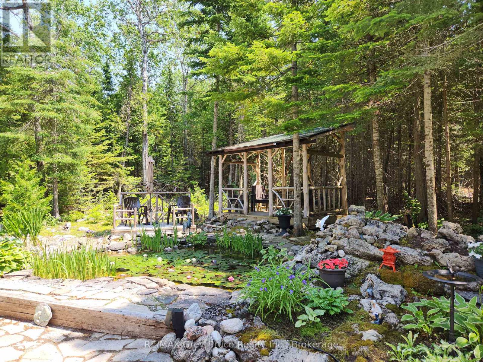 83 Lakewood Country Lane, Northern Bruce Peninsula, Ontario  N0H 1W0 - Photo 22 - X12079771