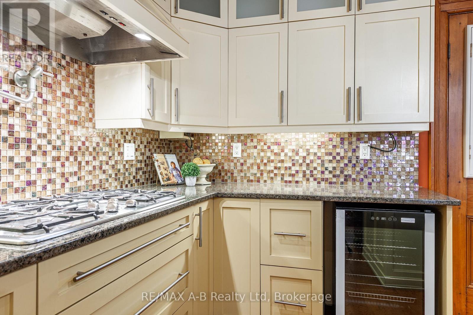 21 Birmingham Street, Stratford, Ontario  N5A 2S5 - Photo 25 - X12080737
