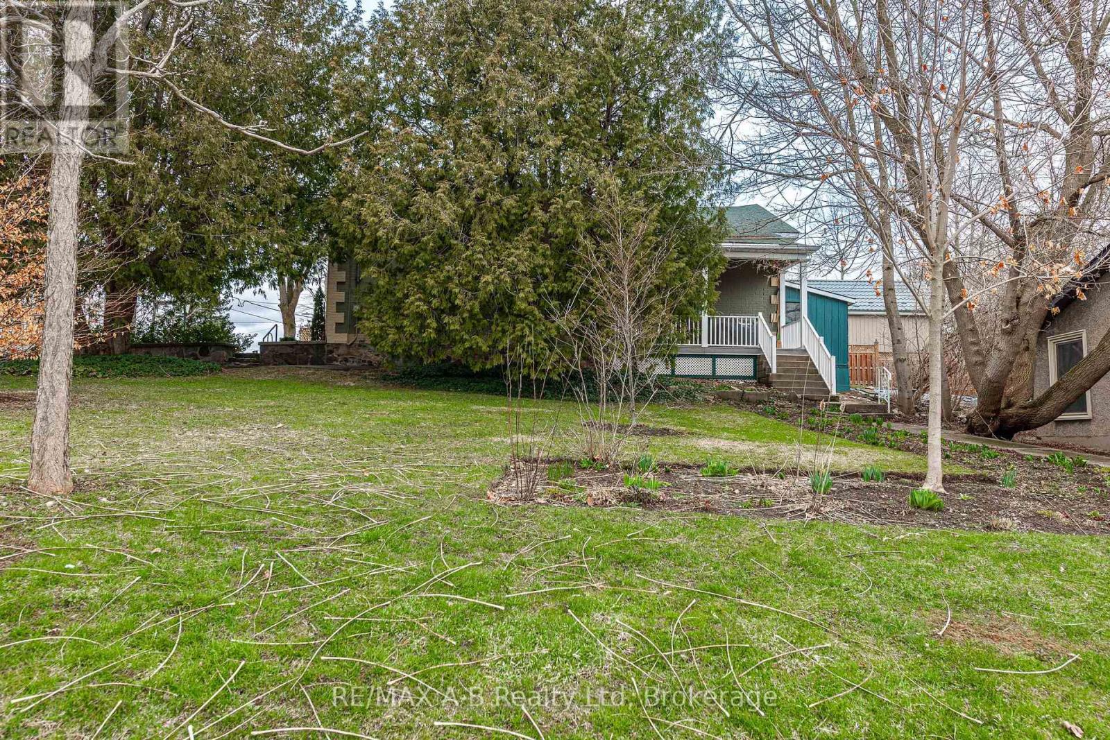 21 Birmingham Street, Stratford, Ontario  N5A 2S5 - Photo 49 - X12080737
