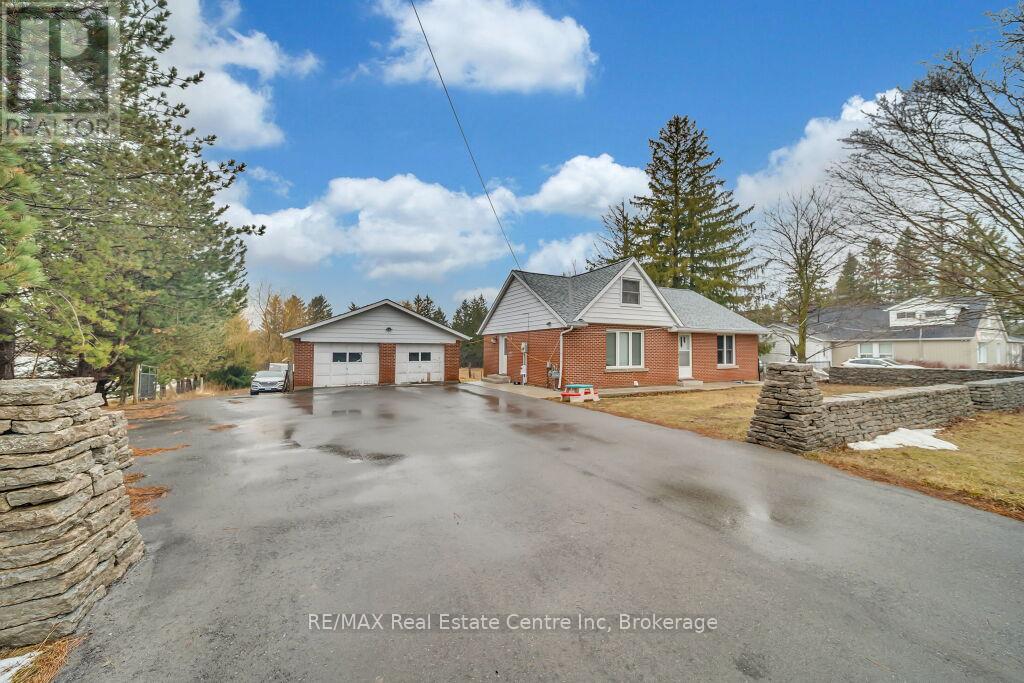 26 Brock Road N, Puslinch, Ontario  N0B 2J0 - Photo 1 - X12083378