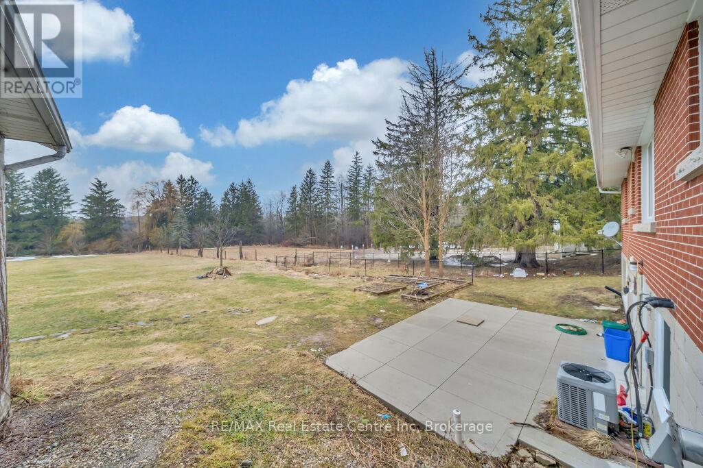 26 Brock Road N, Puslinch, Ontario  N0B 2J0 - Photo 19 - X12083378