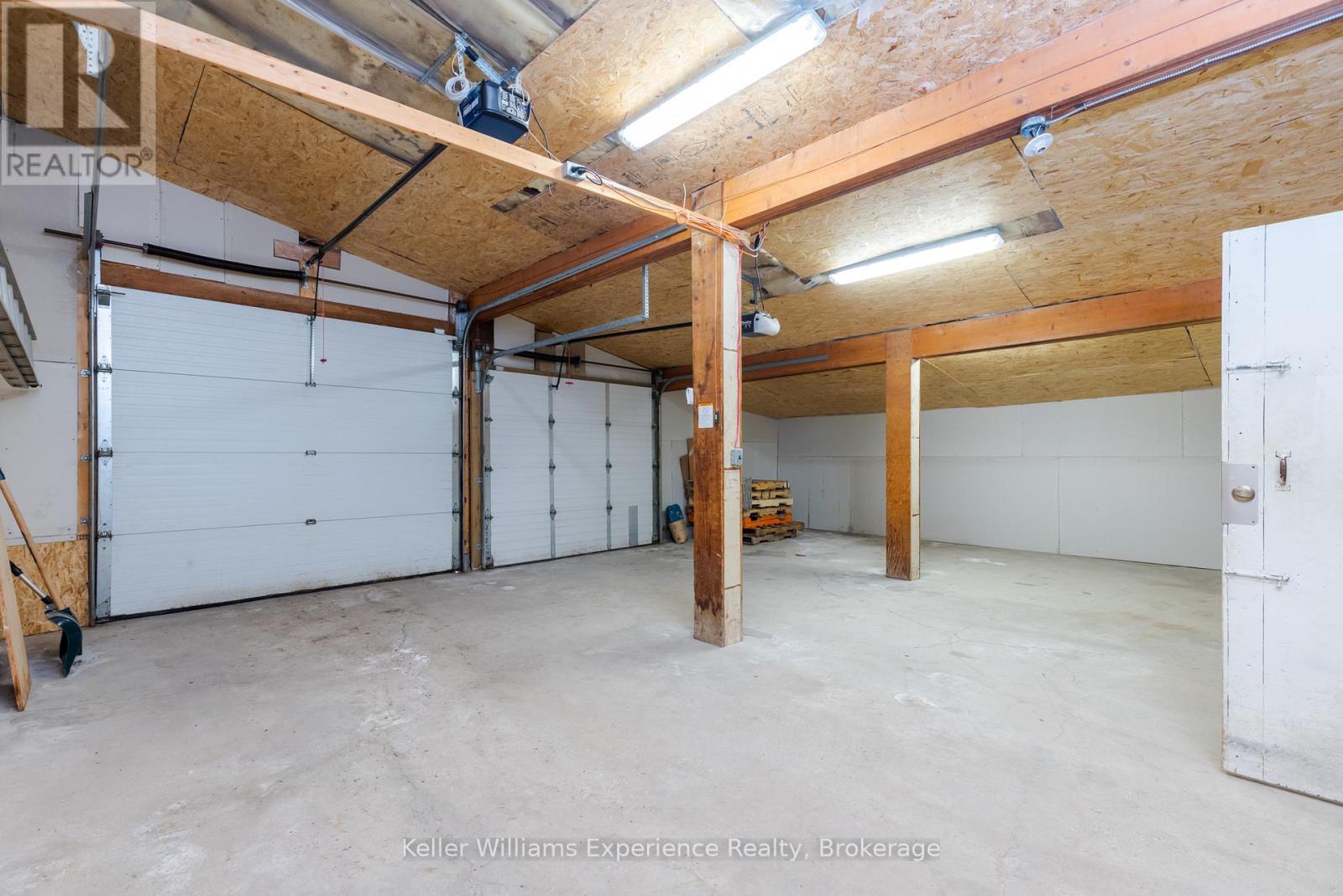 276 King Street, Midland, Ontario  L4R 3M6 - Photo 8 - S12084137