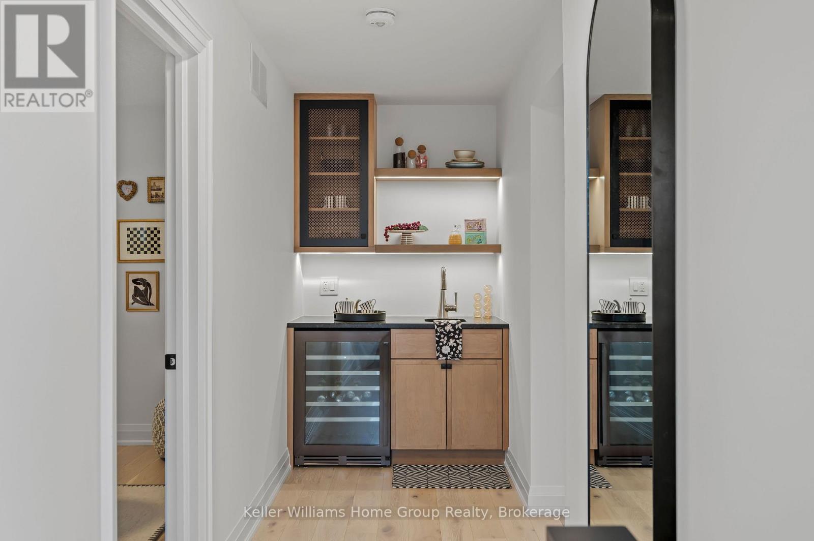 25 Halls Drive, Centre Wellington, Ontario  N0B 1S0 - Photo 18 - X12084257