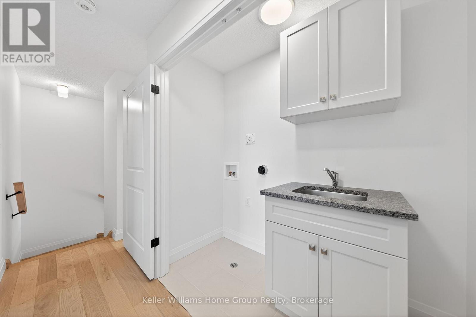 25 Halls Drive, Centre Wellington, Ontario  N0B 1S0 - Photo 38 - X12084257