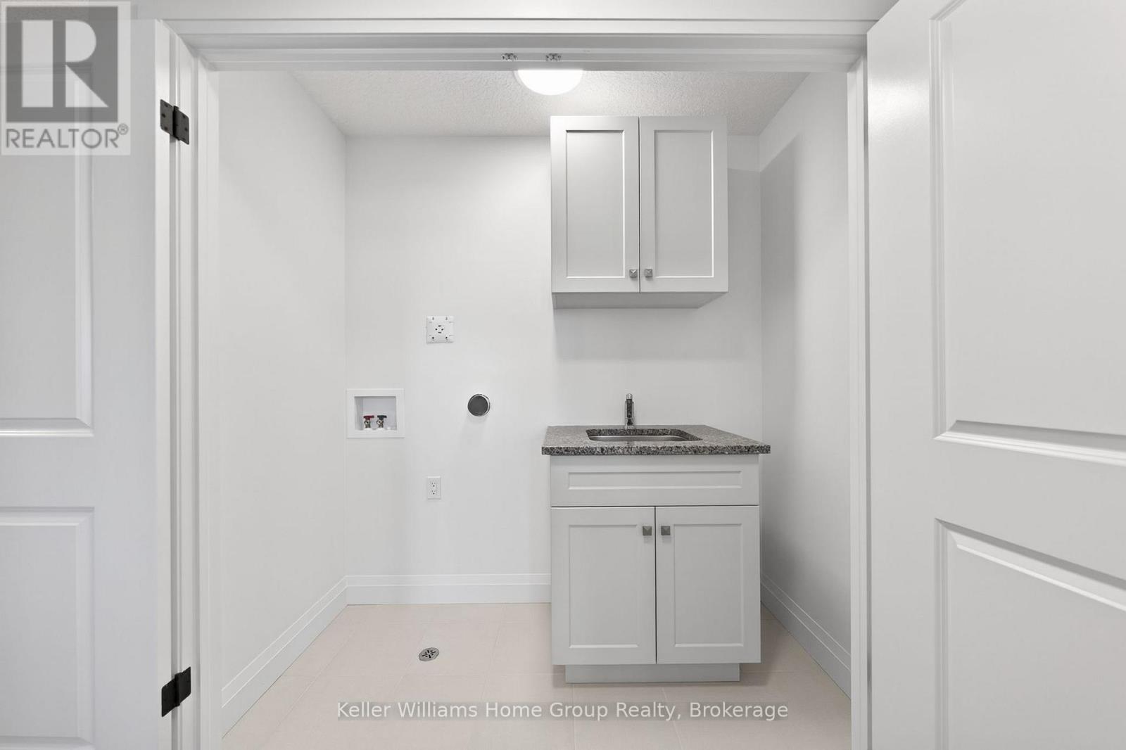 27 Halls Drive, Centre Wellington, Ontario  N0B 1S0 - Photo 37 - X12084265