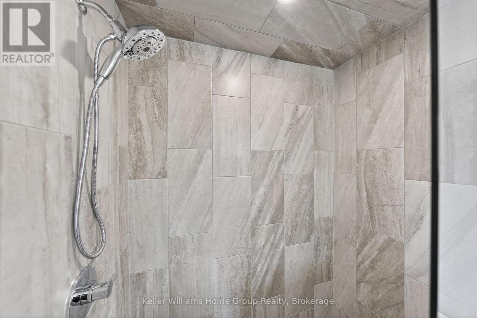 31 Halls Drive, Centre Wellington, Ontario  N0B 1S0 - Photo 27 - X12084272