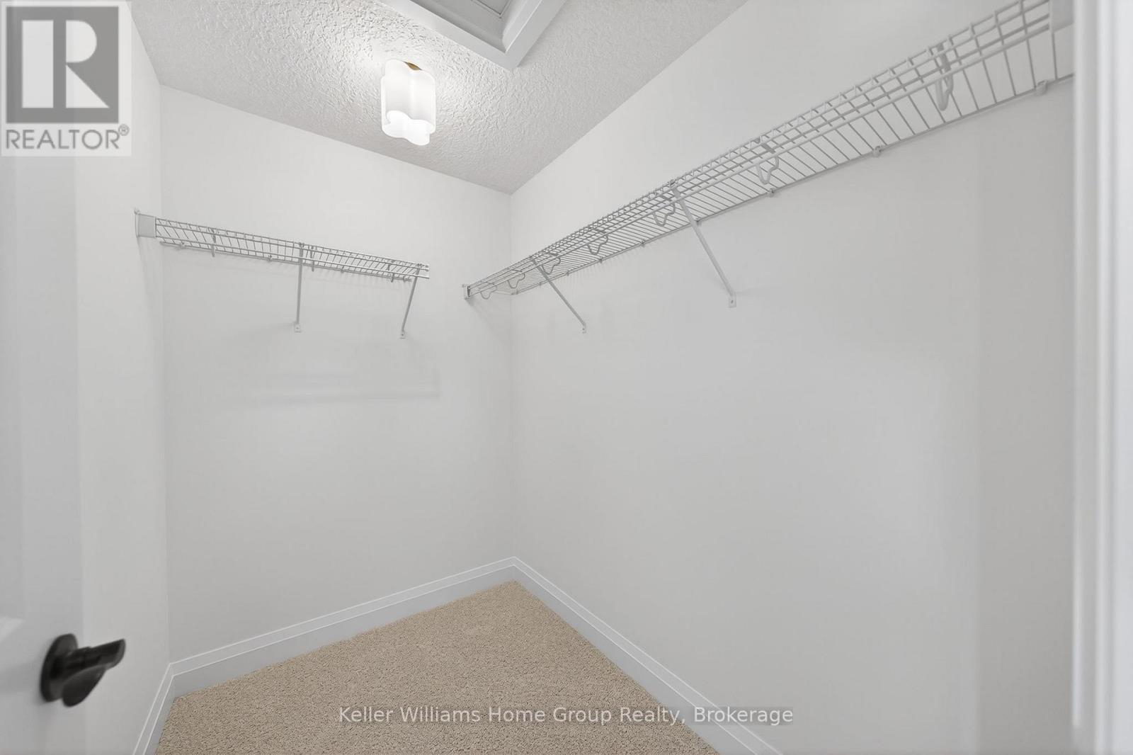 31 Halls Drive, Centre Wellington, Ontario  N0B 1S0 - Photo 29 - X12084272