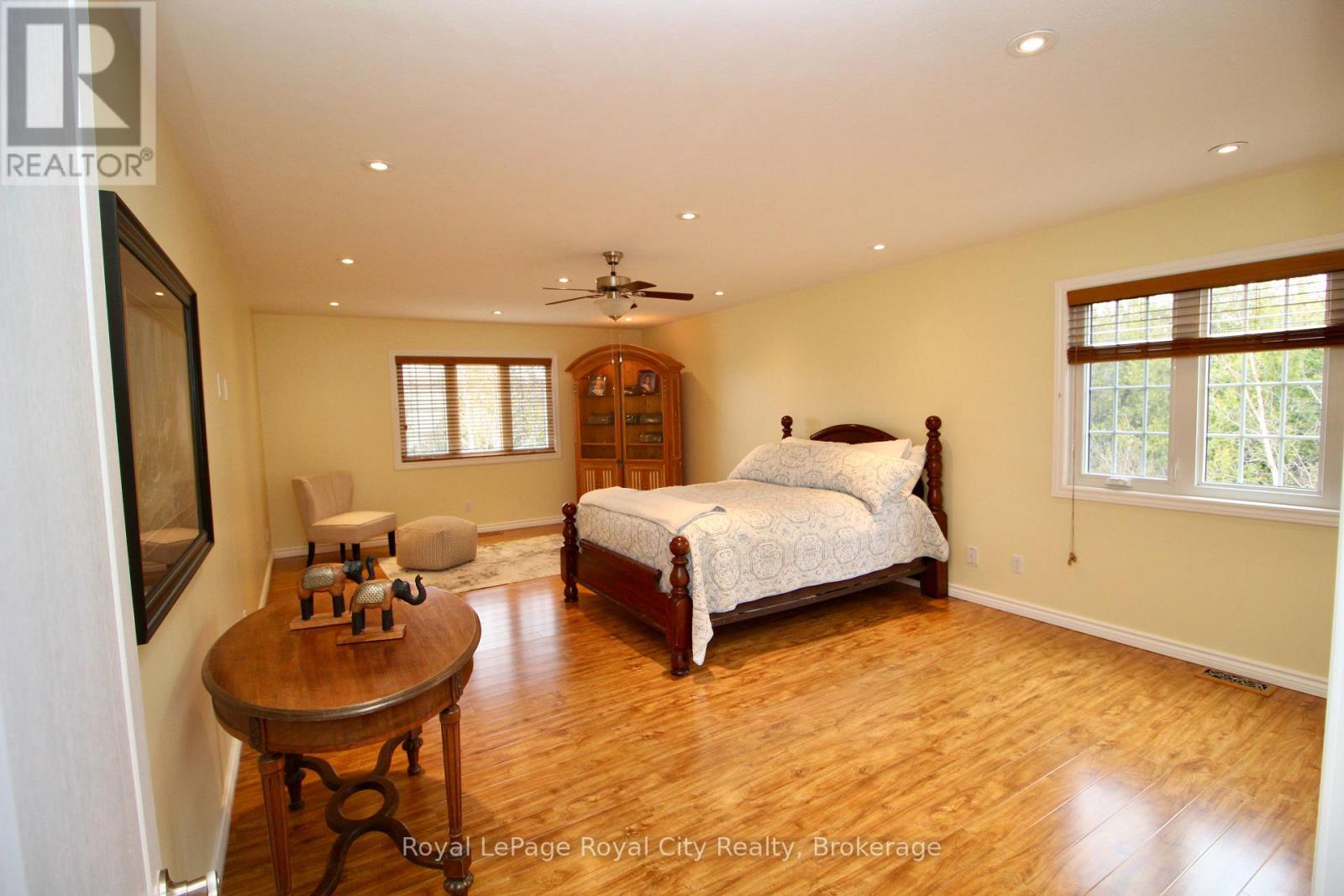 13 Elgin Street, Northern Bruce Peninsula, Ontario  N0H 2R0 - Photo 35 - X12089342