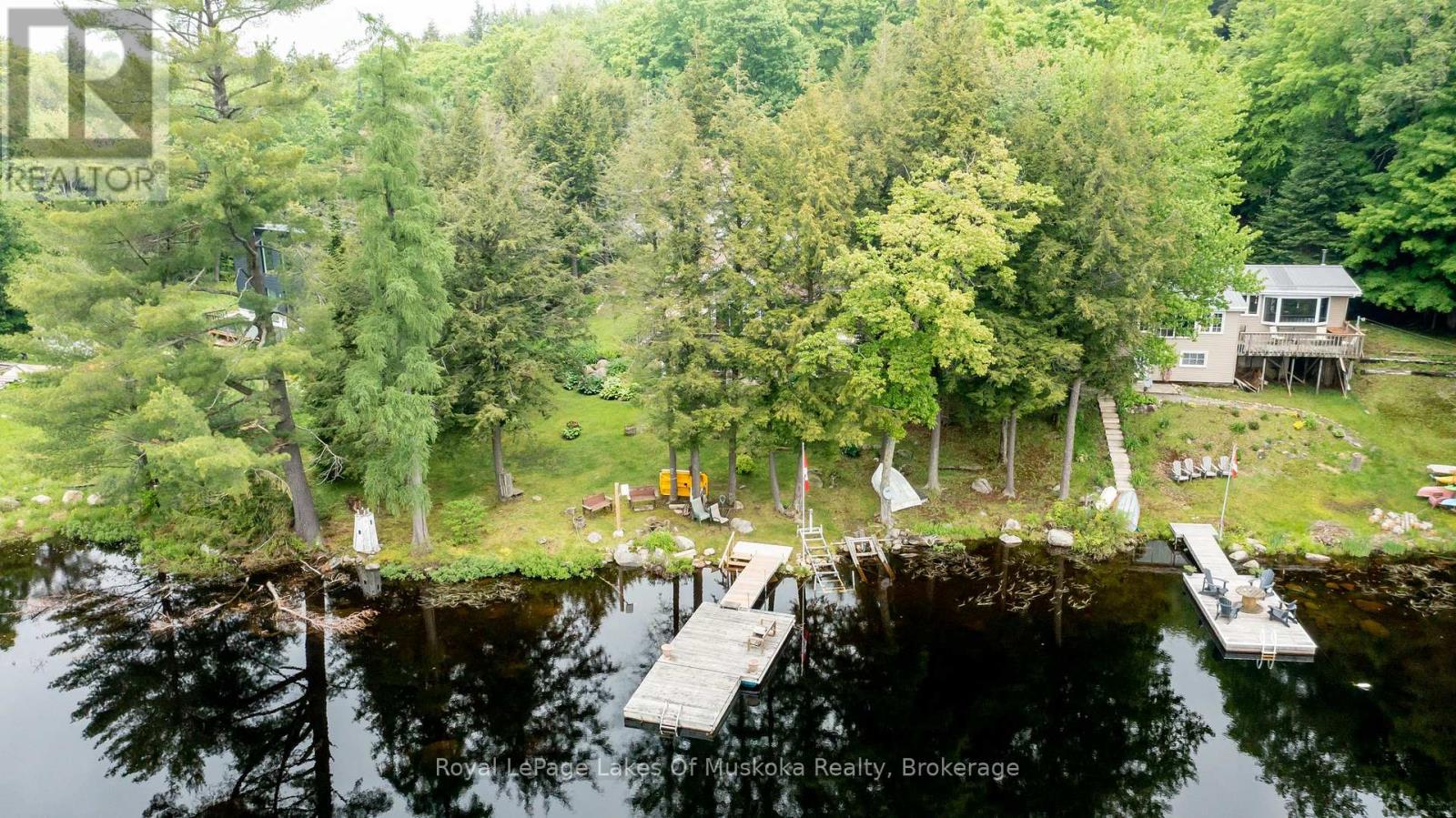 1019 Lakeshore Drive N, Bracebridge, Ontario  P1L 1X3 - Photo 10 - X12090032