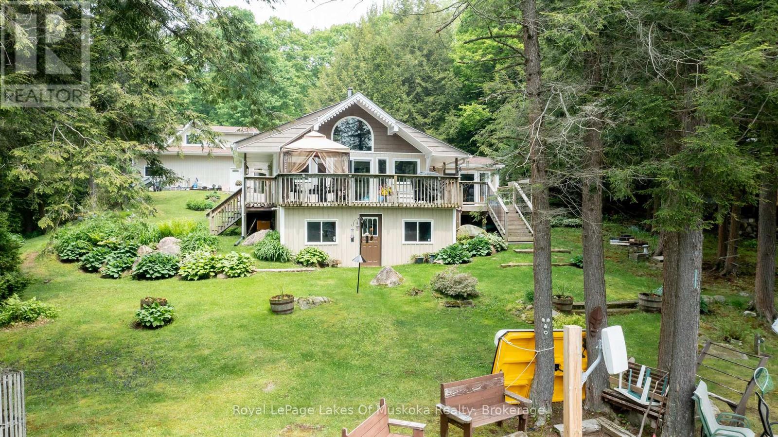 1019 Lakeshore Drive N, Bracebridge, Ontario  P1L 1X3 - Photo 13 - X12090032