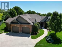 24 CARRIAGE LANE, Bluewater, Ontario