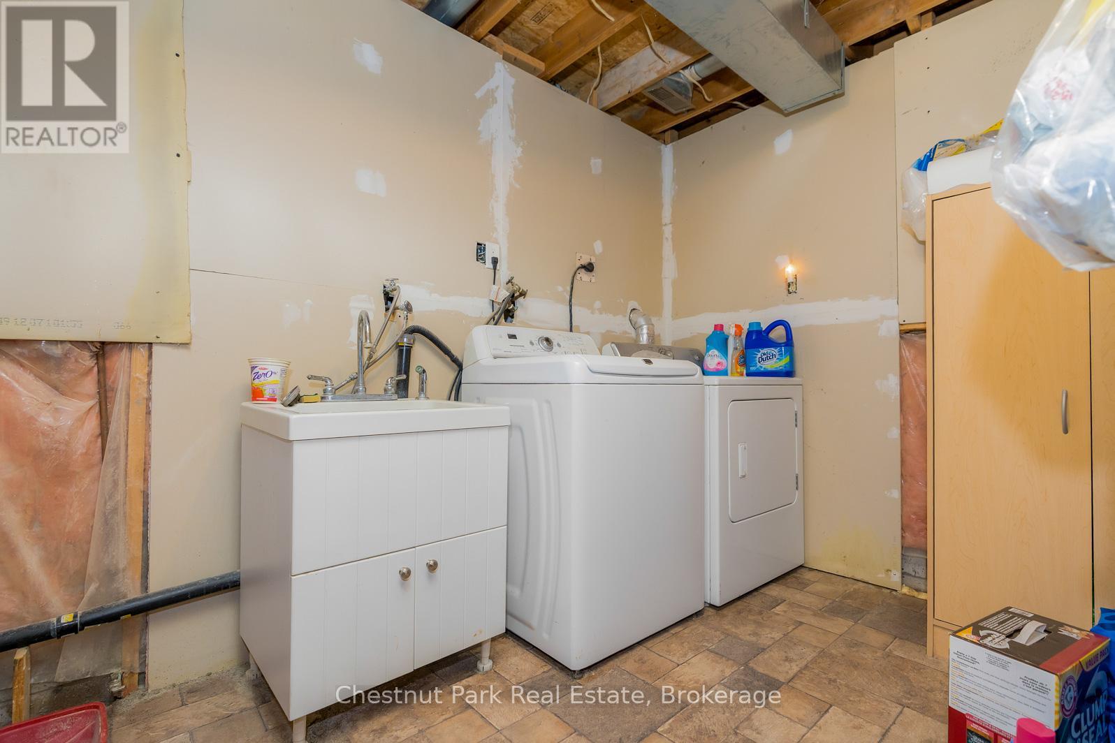 380 Main Street W, Southgate, Ontario  N0C 1B0 - Photo 35 - X12095082