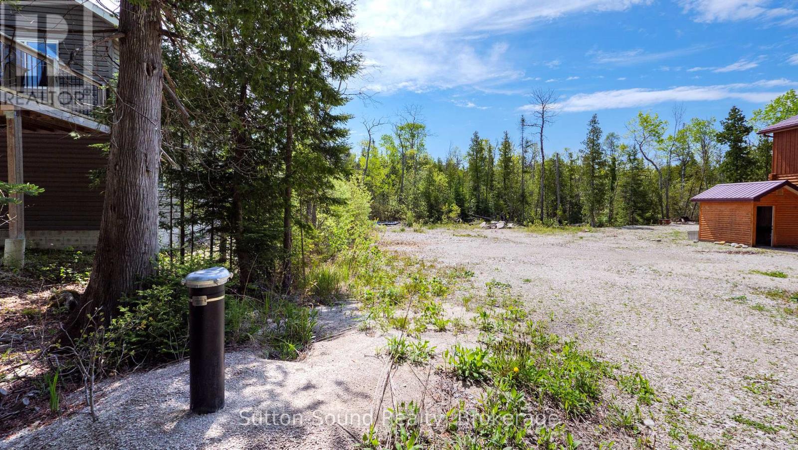 131 Big Tub Road, Northern Bruce Peninsula, Ontario  N0H 2R0 - Photo 12 - X12095654