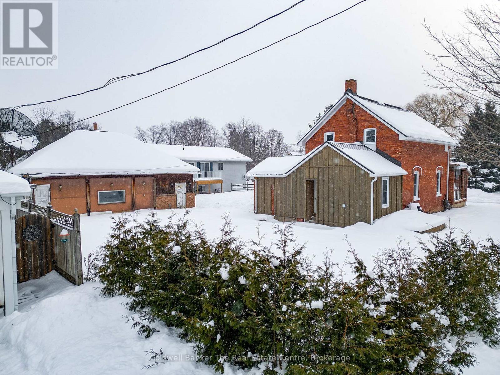 24 Elizabeth Street W, Clearview, Ontario  L0M 1G0 - Photo 18 - S12096248
