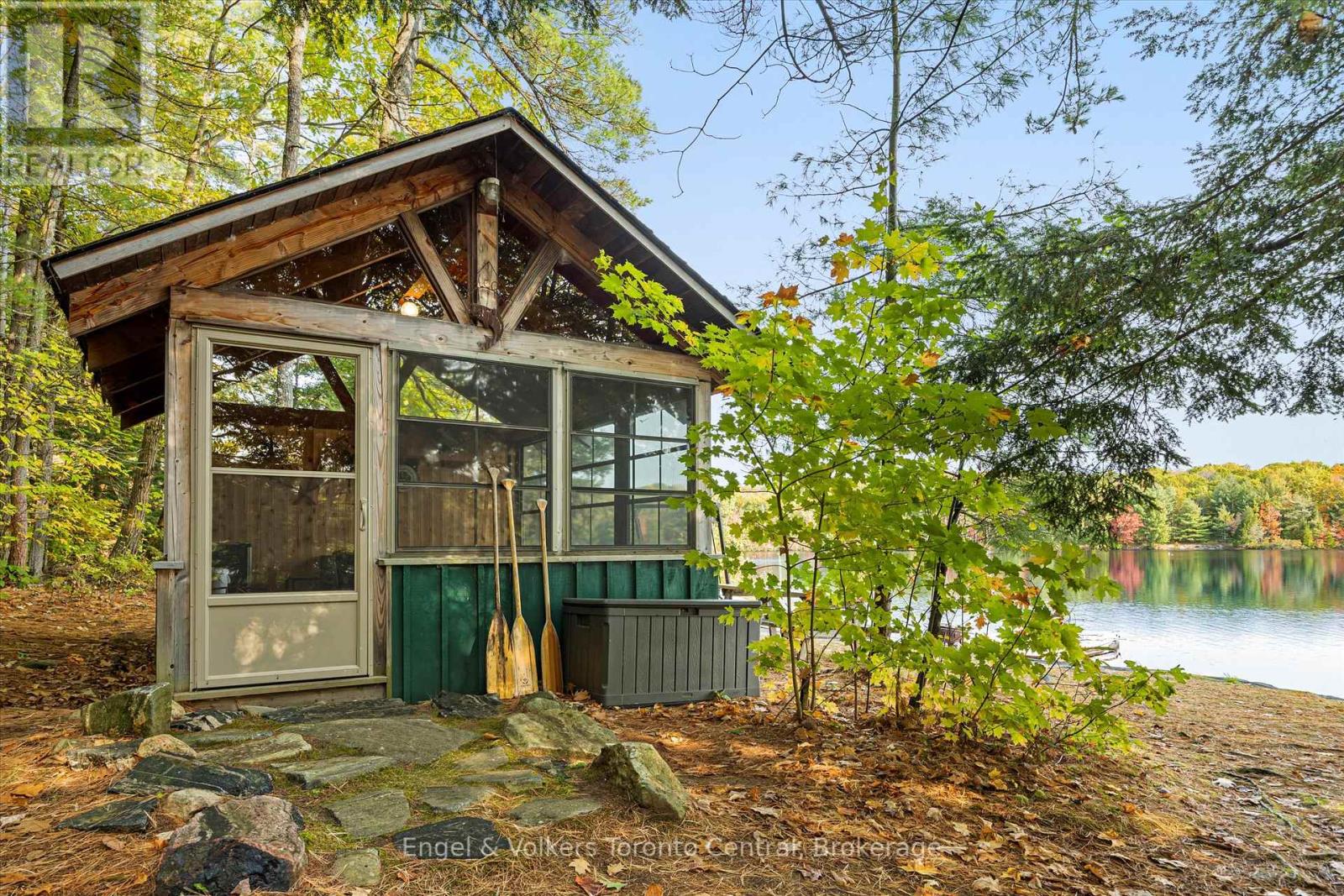 2 - 1196 Cranberry Road, Muskoka Lakes, Ontario  P0C 1A0 - Photo 8 - X12096488