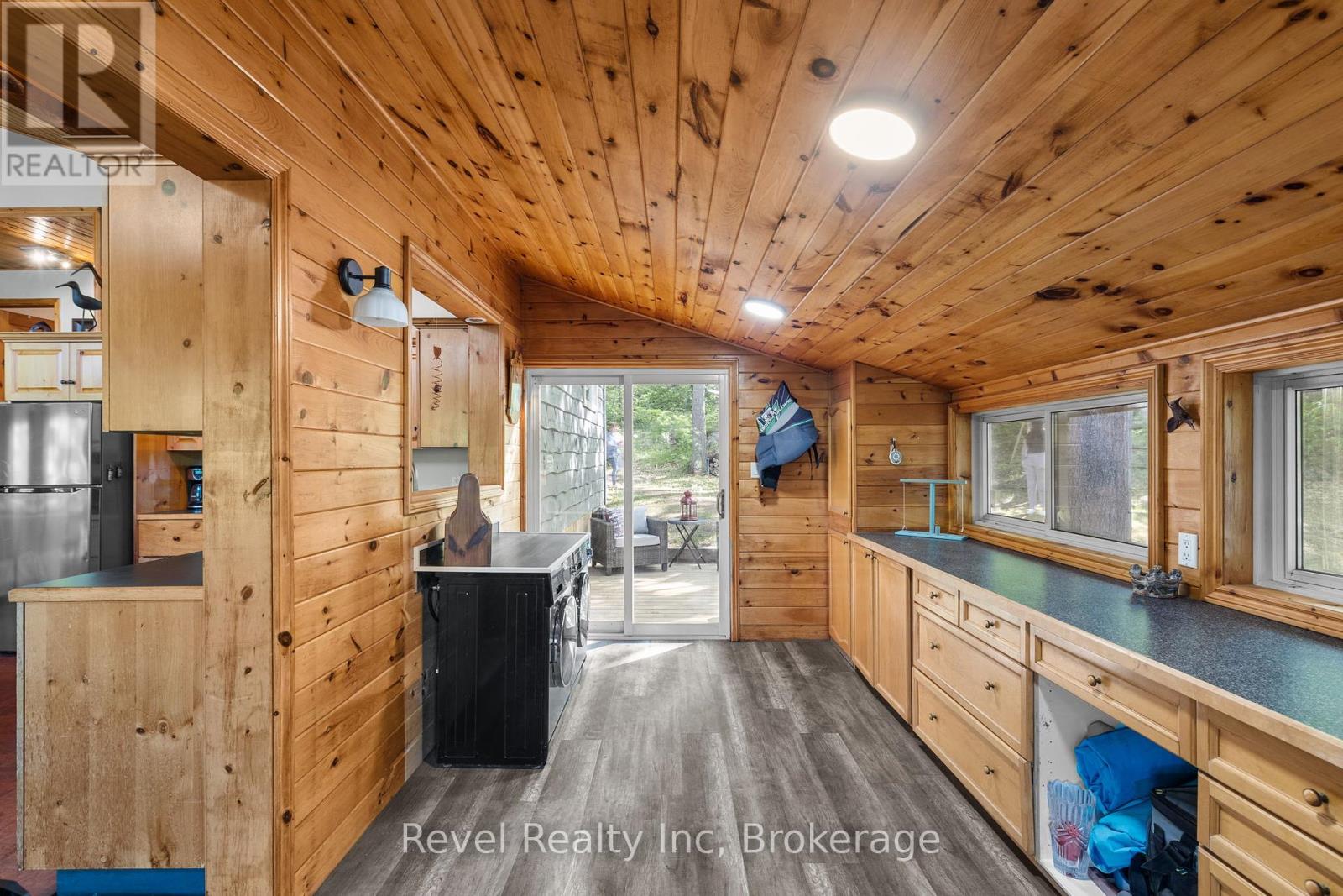 5 Severn River 406, Muskoka Lakes, Ontario  L0K 1E0 - Photo 5 - X12096521