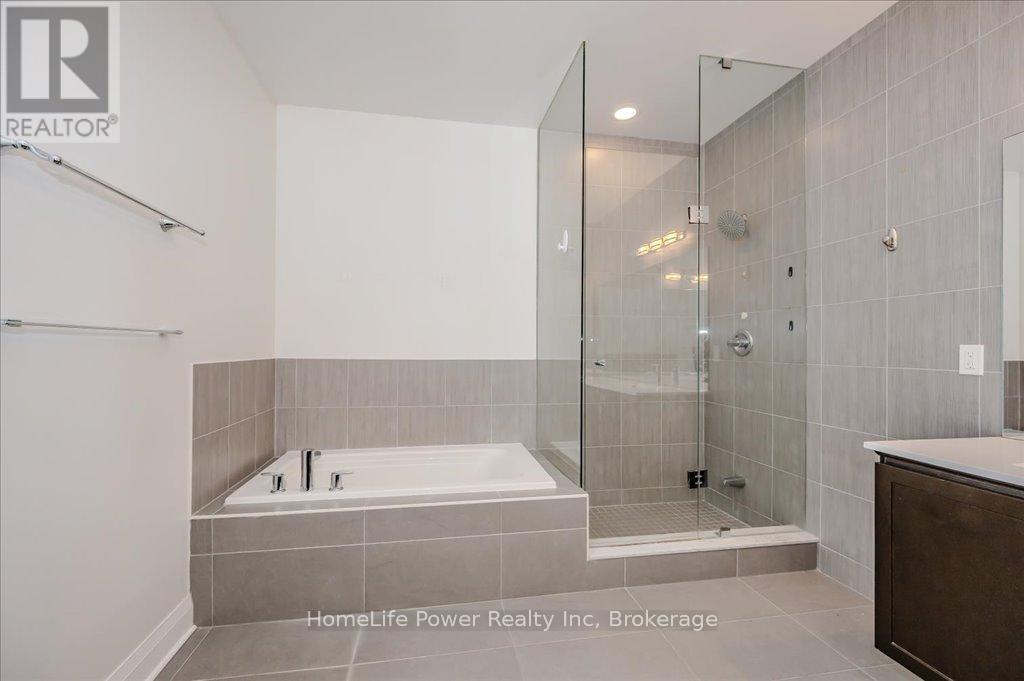 2102 - 1 Hurontario Street, Mississauga, Ontario  L5G 0A3 - Photo 30 - W12096650