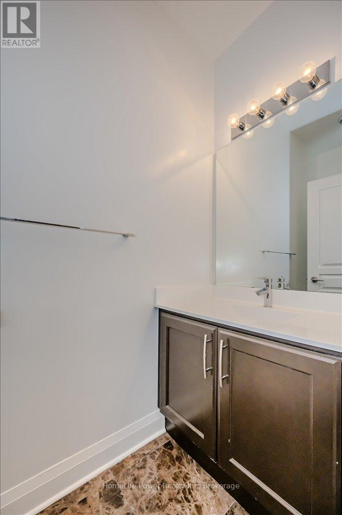 2001 - 1 Hurontario Street, Mississauga, Ontario  L5G 0A3 - Photo 21 - W12096658