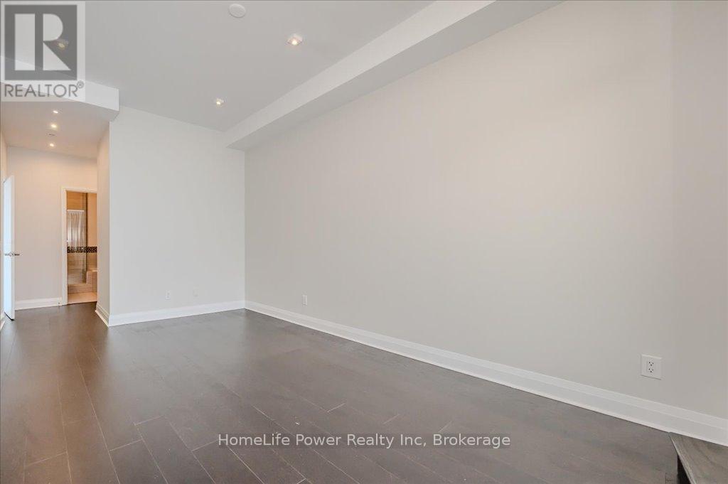 2001 - 1 Hurontario Street, Mississauga, Ontario  L5G 0A3 - Photo 29 - W12096658