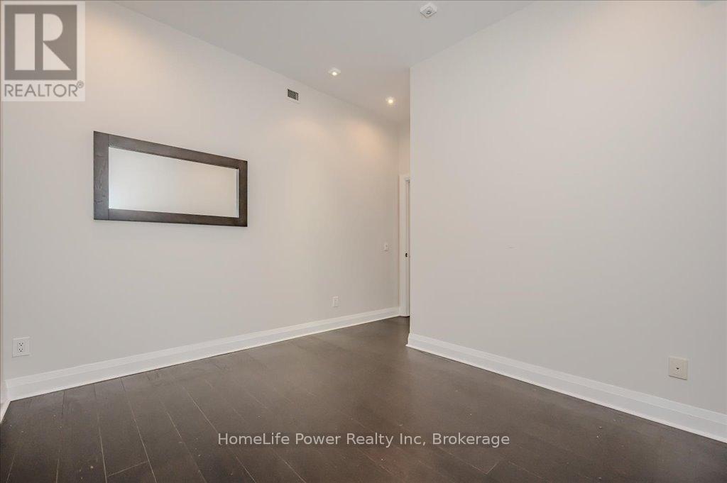 2001 - 1 Hurontario Street, Mississauga, Ontario  L5G 0A3 - Photo 34 - W12096658