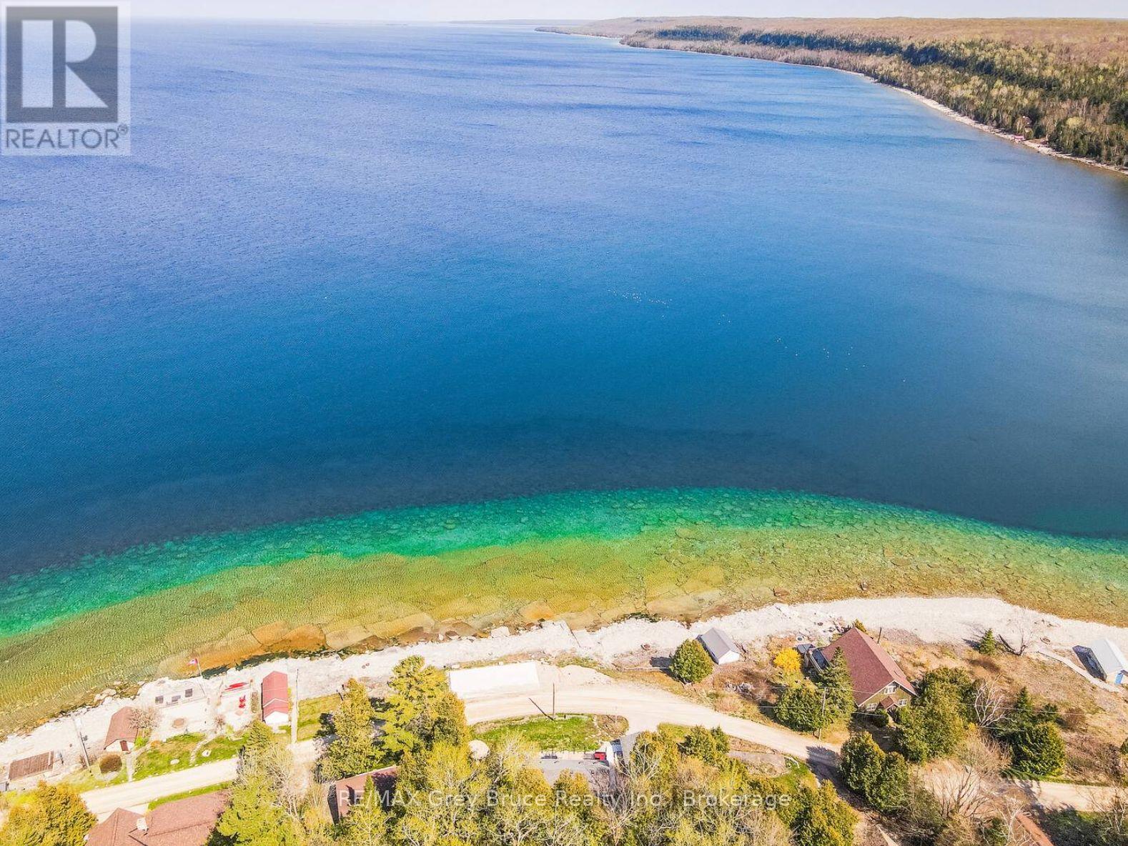 101 North Shore Road, Northern Bruce Peninsula, Ontario  N0H 1W0 - Photo 46 - X12097078