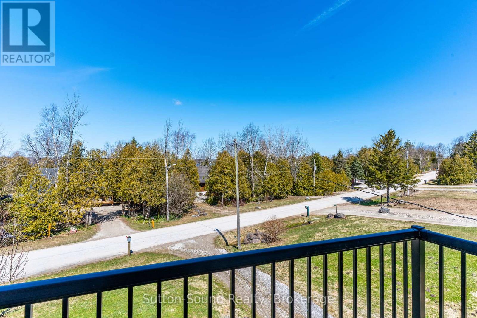 146 Sunset Boulevard, Georgian Bluffs, Ontario  N0H 2T0 - Photo 27 - X12097464