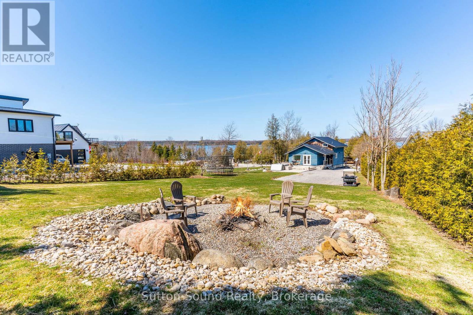 146 Sunset Boulevard, Georgian Bluffs, Ontario  N0H 2T0 - Photo 30 - X12097464