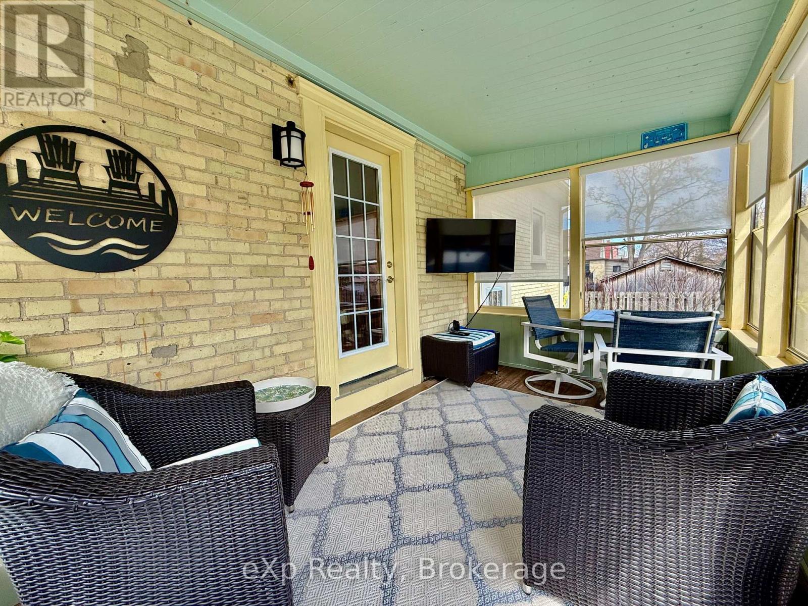 557 12th Avenue, Hanover, Ontario  N4N 2V4 - Photo 31 - X12097524
