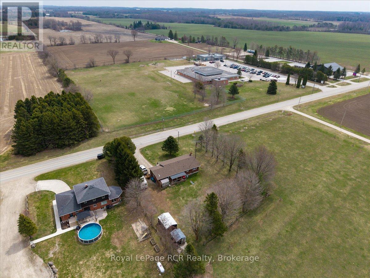392158 Grey 109 Road, Southgate, Ontario  N0G 2A0 - Photo 38 - X12097544