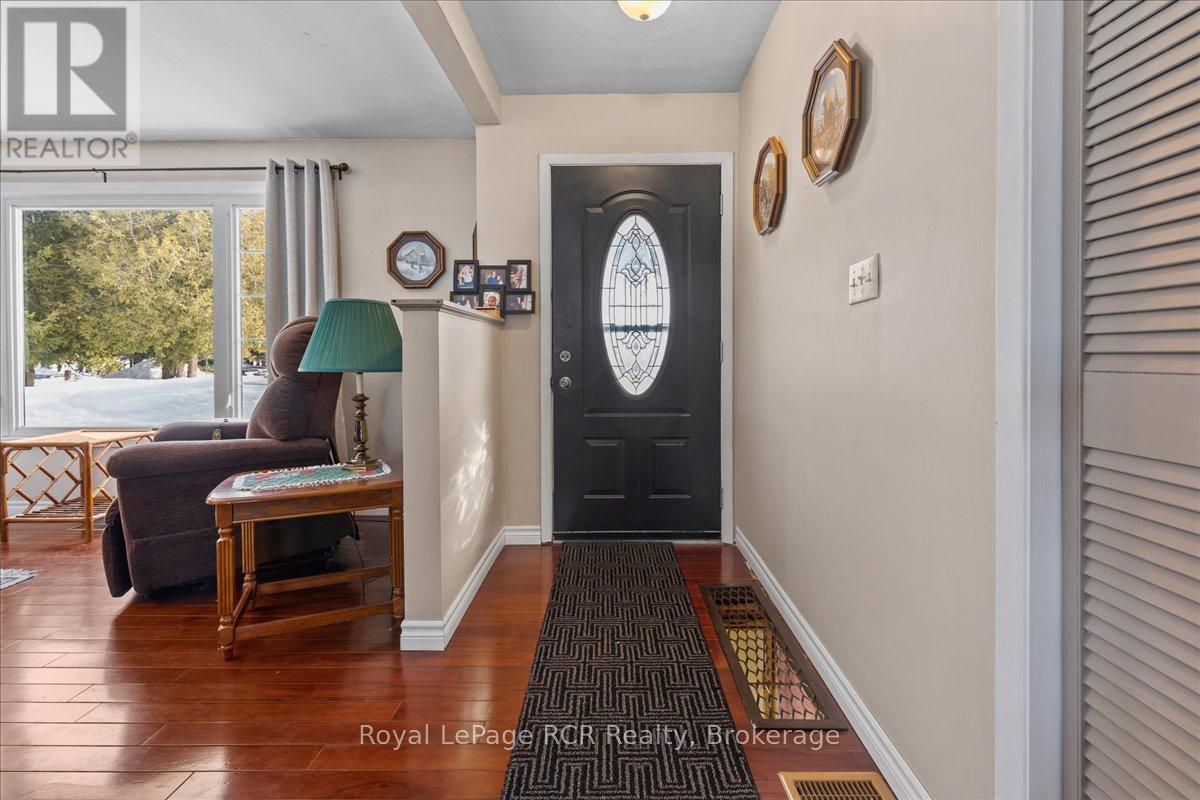 392158 Grey 109 Road, Southgate, Ontario  N0G 2A0 - Photo 7 - X12097544