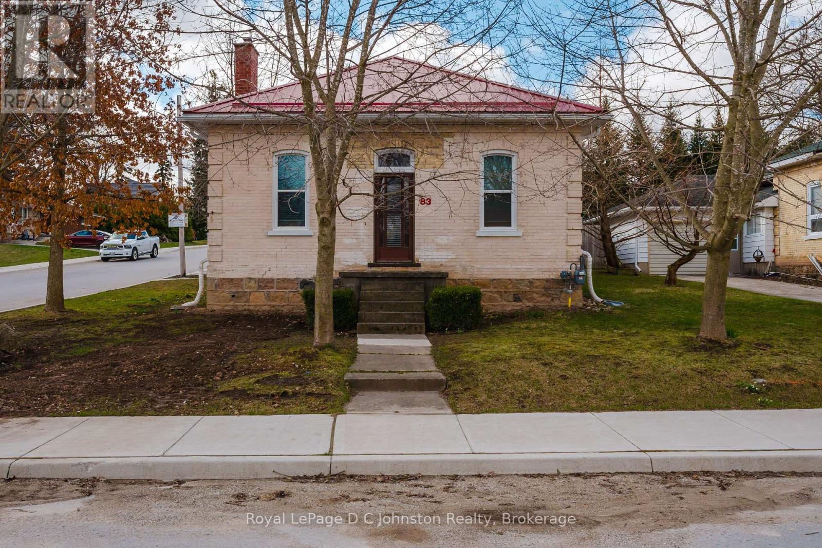 Sw - 83 3rd Street, Arran-Elderslie, Ontario  N0G 1L0 - Photo 2 - X12097696