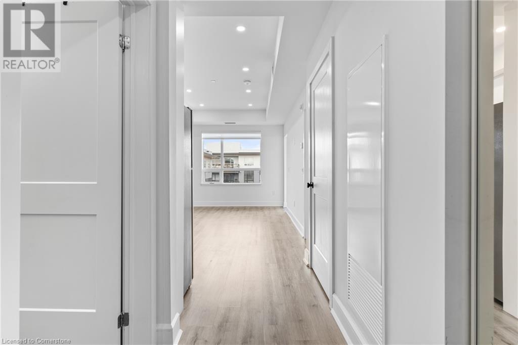 251 Northfield Drive E Unit# 607, Waterloo, Ontario  N2K 0G9 - Photo 6 - 40713869