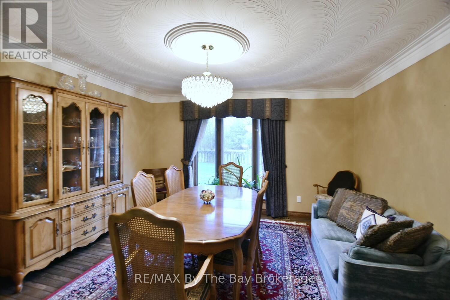 23 Kelley Crescent, Wasaga Beach, Ontario  L9Z 1J3 - Photo 13 - S12097789