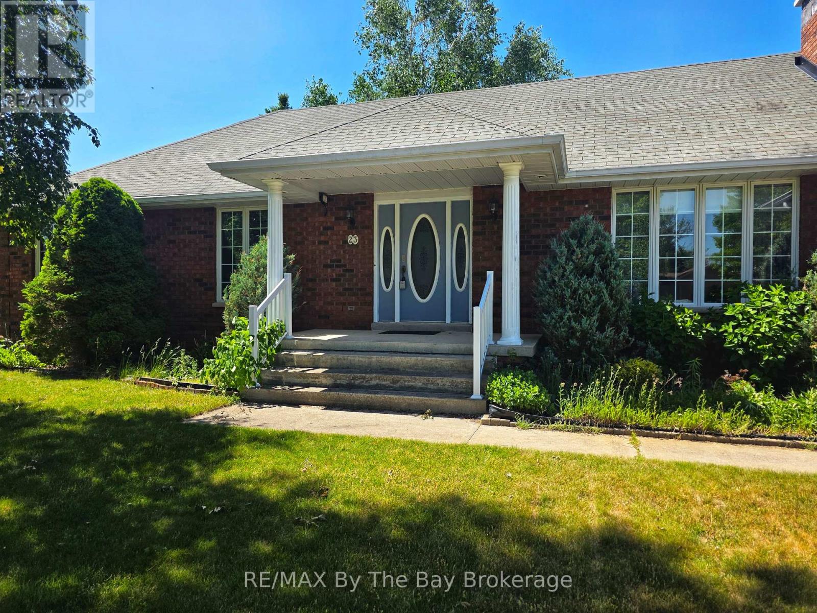23 Kelley Crescent, Wasaga Beach, Ontario  L9Z 1J3 - Photo 34 - S12097789